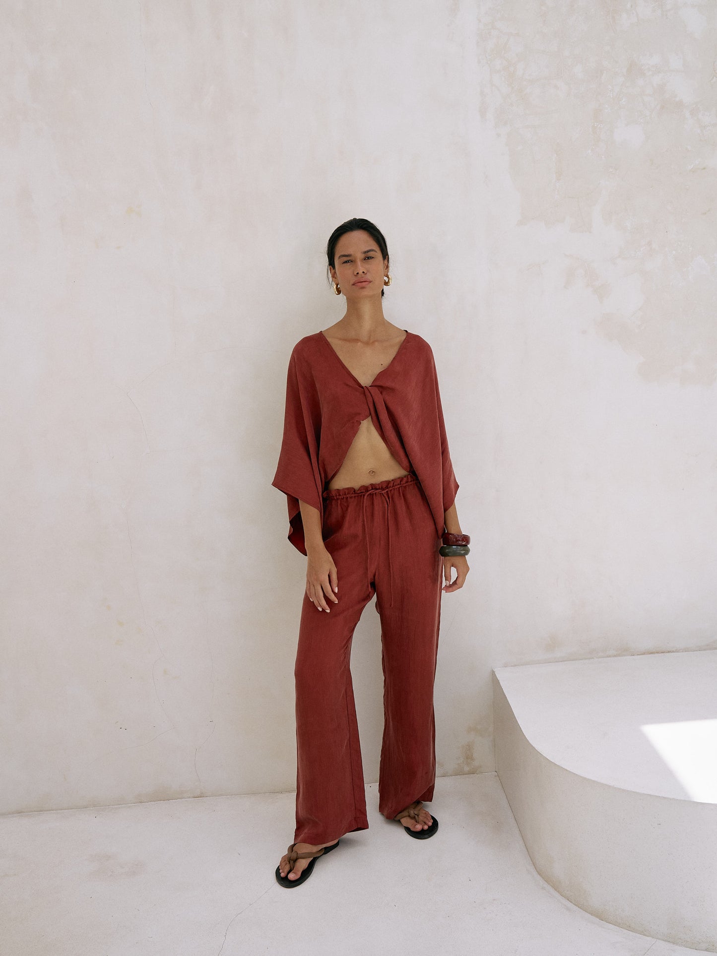 Lucid Knot Top - Burgundy
