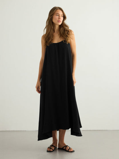 Aura Low Back Maxi Dress - Black