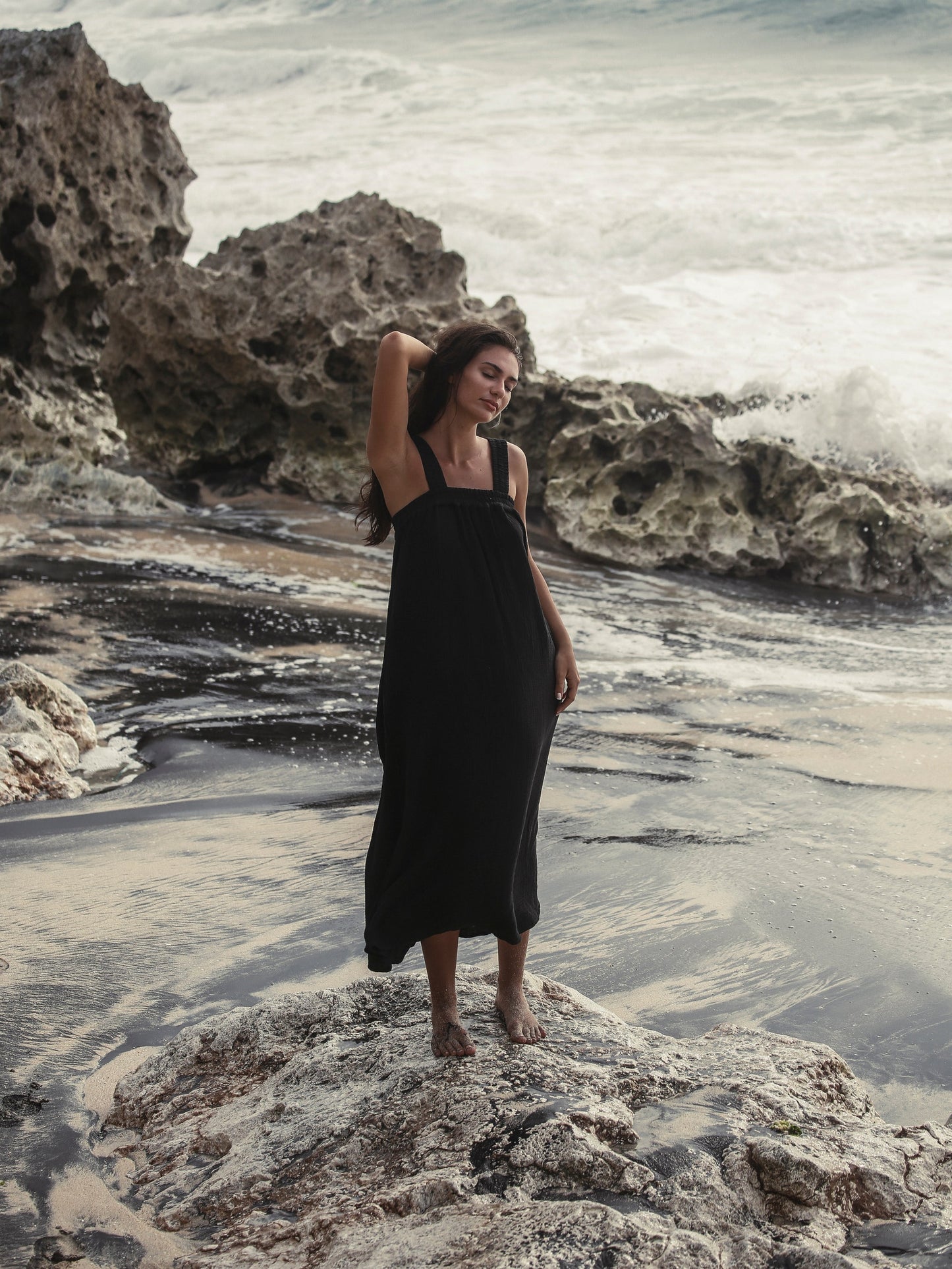 Noa Maxi Dress - Black