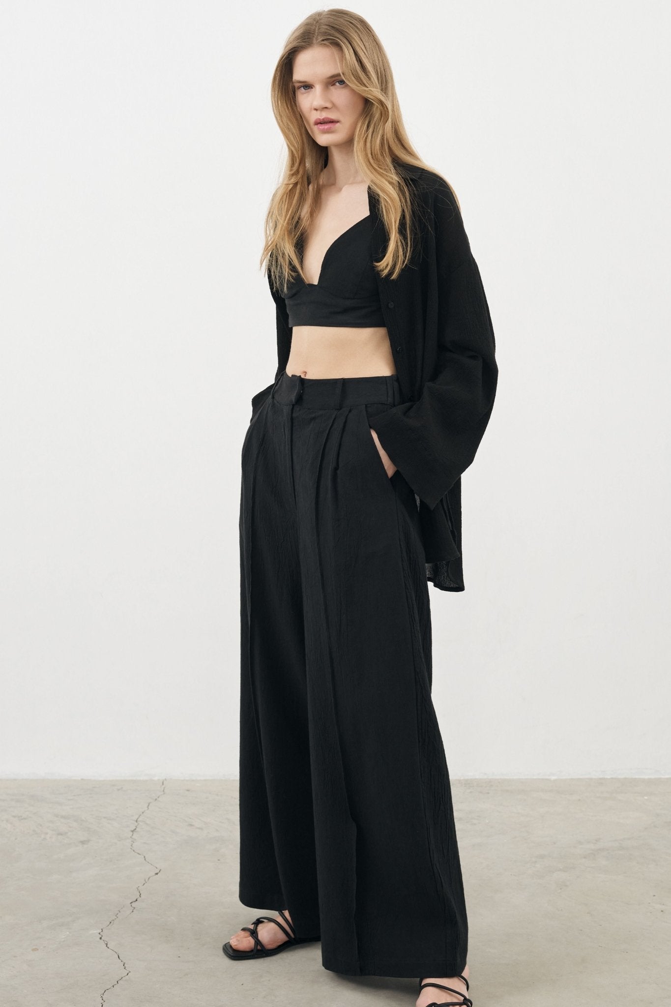 Pera Pants Black - The Handloom